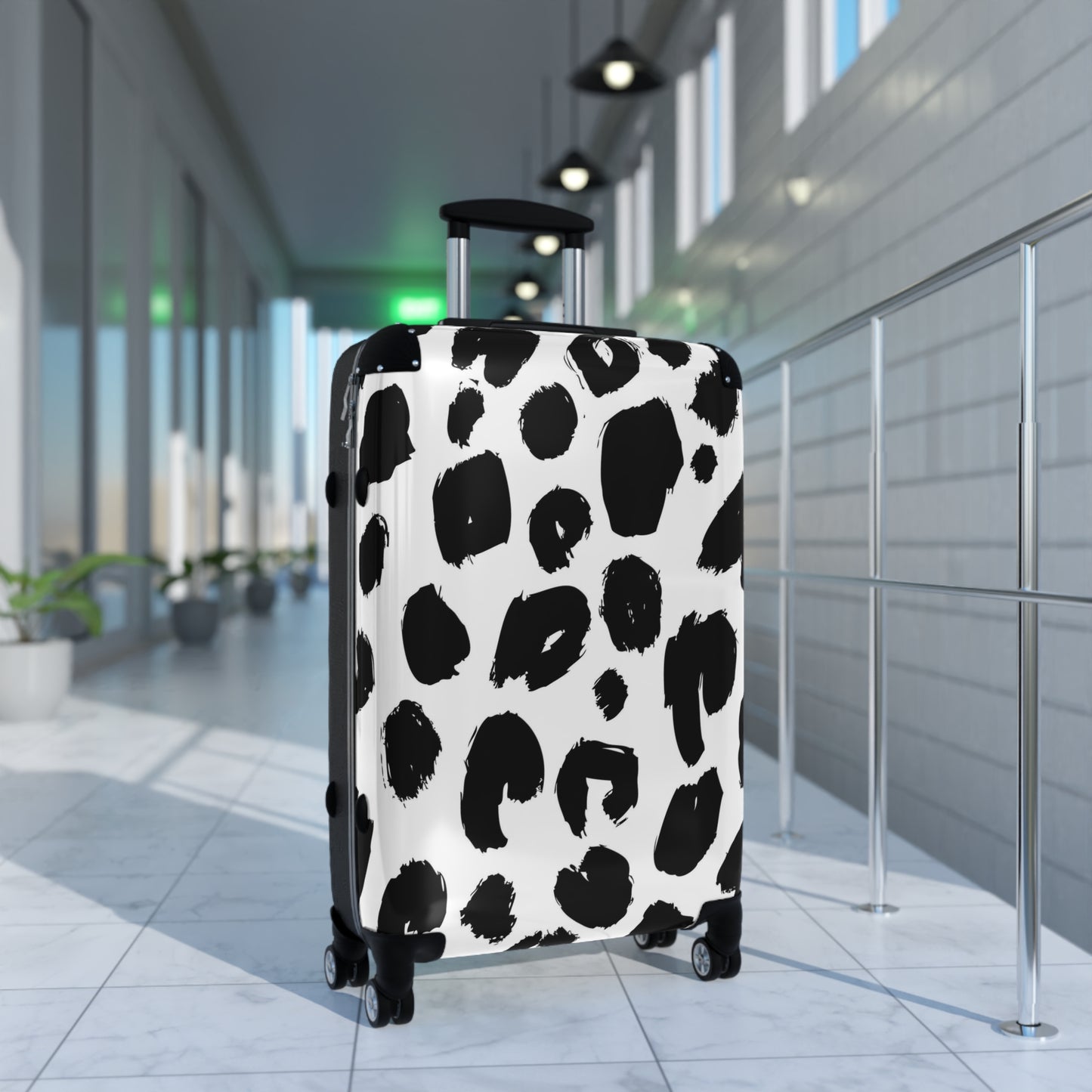 Stylish Leopard Print Suitcase - Durable Travel Luggage for Trendsetters