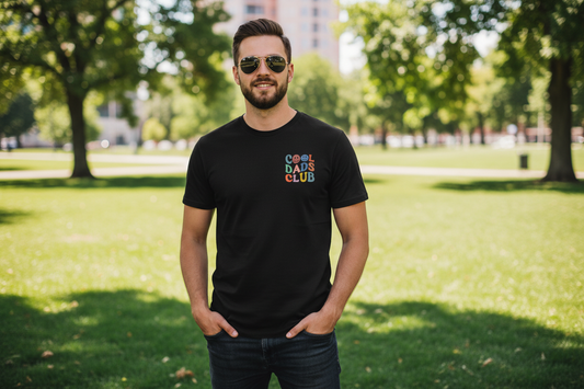Cool Dads Club – Retro Smile Graphic T-Shirt