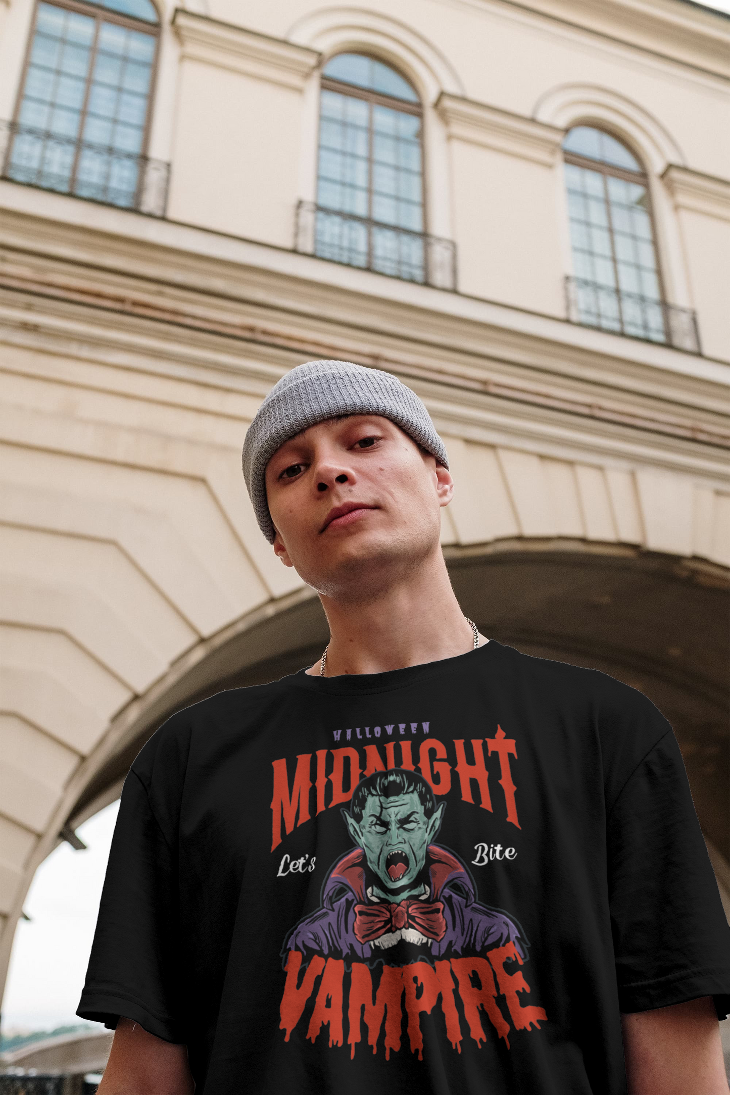 Midnight Vampire Haunting Halloween Nights T-Shirt