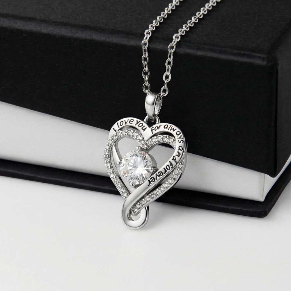 I Love You Forever Heart Necklace – Romantic Love Pendant for Her