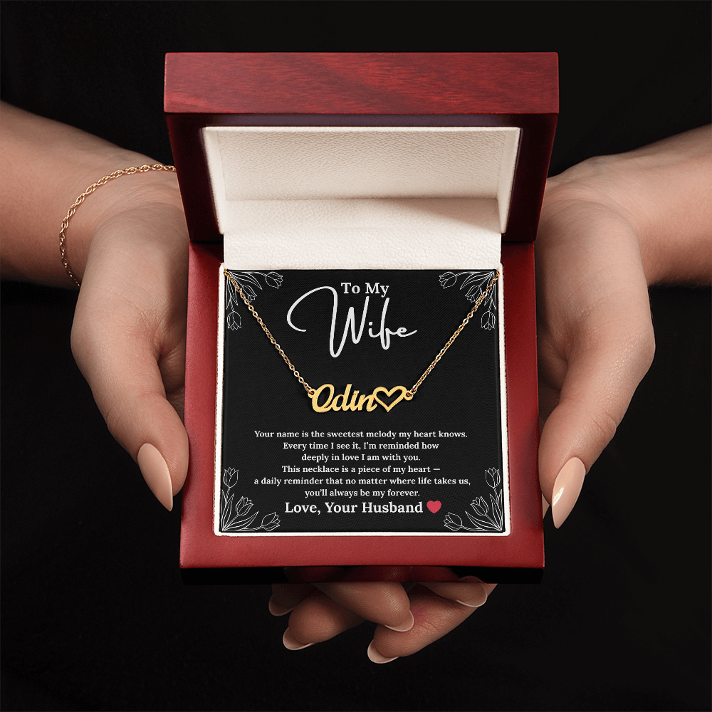 Personalized Name Necklace with Heart Symbol - Romantic Gift for Wife